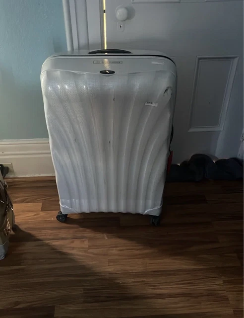 C-Lite 30 inch Check In Samsonite Spinner.;
