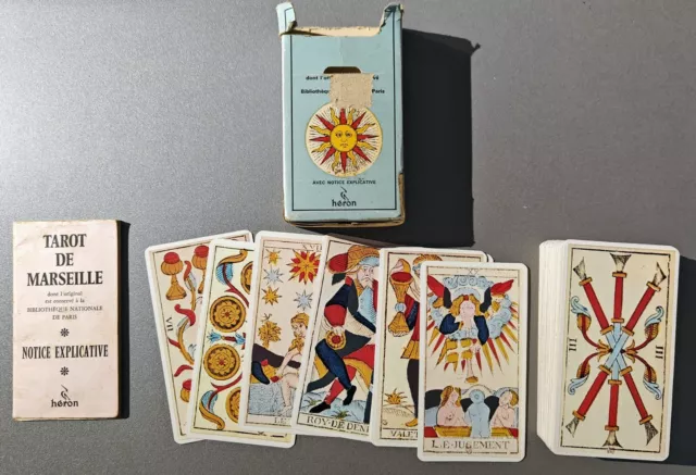 VOYANCE-CARTOMANCIE jeu de TAROT D EPINAL 78 cartes DIVINATOIRES de 12 cm  sur 6 cm avec notice