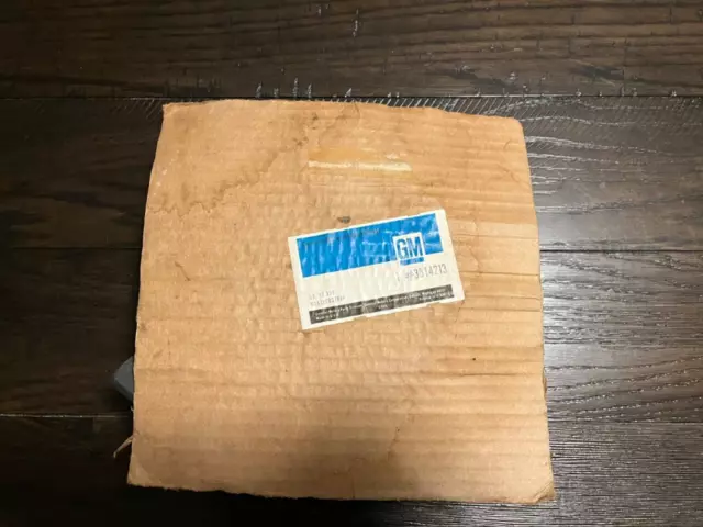 Nos Gm 3814213 1953-1962 Corvette Convertible Deck Lid Weather Strip Original Gm Nos Gm 3814213 1953-1962 Corvette Convertible Deck Lid Weather Strip Original Gm