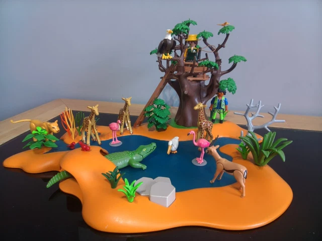 PLAYMOBIL 4827 AFRICAN Animals Safari Watering Hole Pre-owned