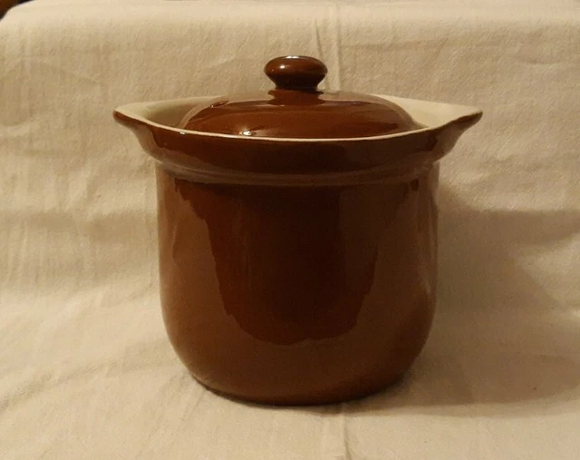 HALL POTTERY 473 Stoneware Vented Lid Bean Onion Soup Crock Brown Pot