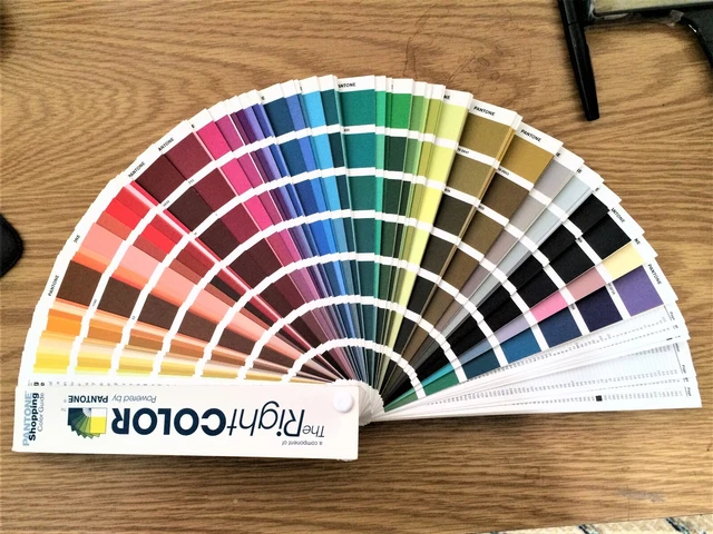 Uk Color Guide PANTONE THE RIGHT COLOR Shopping Color Guide Swatch Book 2000 £80.02 ...