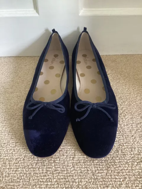 Brand New Boden Blue Velvet Pumps/Shoes, UK Size 6 1/2, EU Size 40