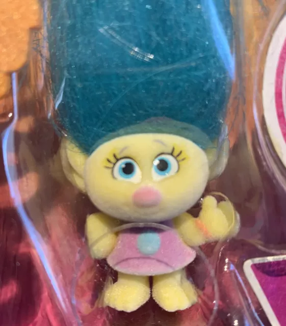 Trolls Dreamworks Tiny Smidge Hair Bends & Extends Fuzzy Body New 3