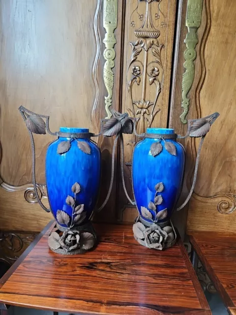 Paire de vases en porcelaine émaillé bleu Art Déco de Paul Millet Sèvres