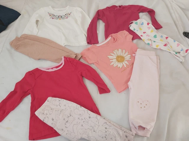 Enorme pacchetto di vestiti per bambine 9-12 mesi 40 articoli inc NEXT, zara, m&s #3 3