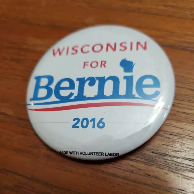 Bernie Sanders 2016 Democratic Presidental Campaign Button Pin Wisconsin
