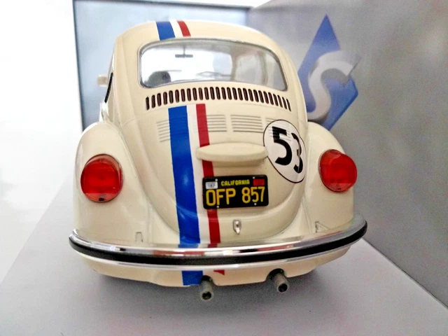 VW cox Choupette Un amour de coccinelle echelle 1/18eme Solido,longueur 22cm 5