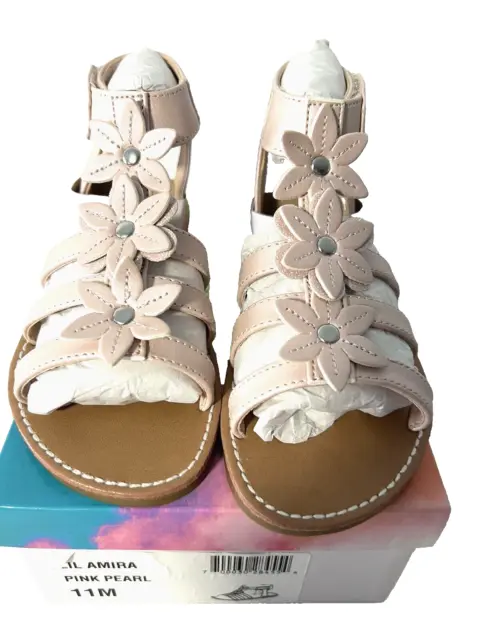 NWT.  Rachel Shoes, Lil Amira Toddler Girls  Pink Pearl  Flower Applique' sz.11