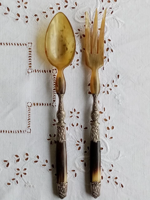 Couverts à Salade Anciens En Corne – Cuillère Et Fourchette – Longueur 24 Cm – Bon état