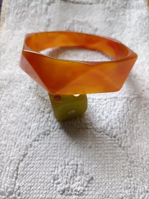 Bracelet Art Déco En Bakélite Ambre Flammé - Bijou Vintage Occasion