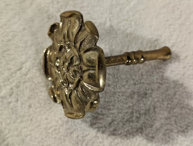 Vtg Virginia Metalcrafters Brass Floral Tiebacks Curtains Drapery #VM 24-37