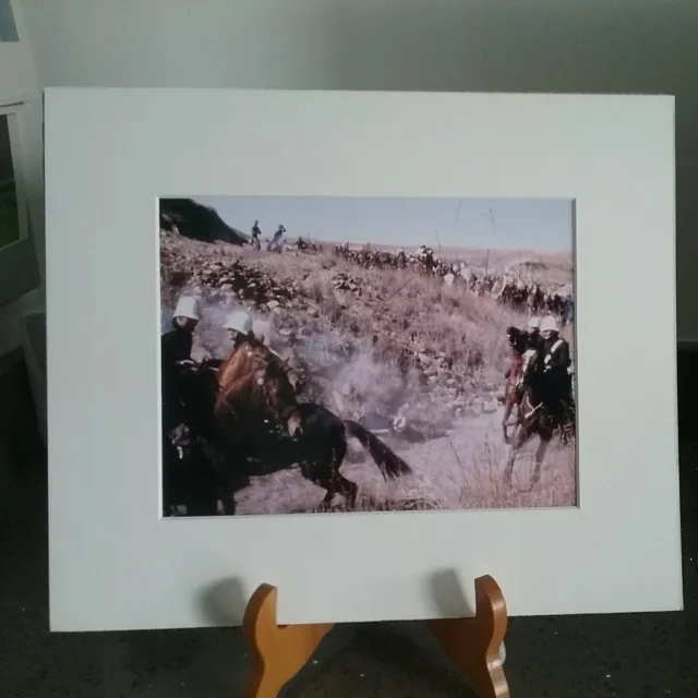 Framed 8 x 6 colour photo of a battle scene from the film Zulu Dawn