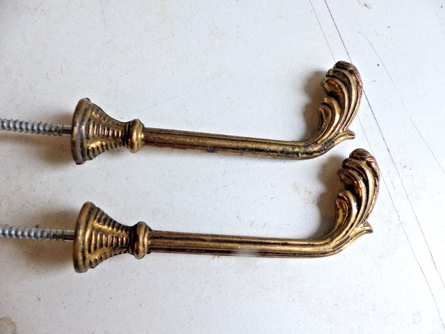 Lot 2 Crochets Rideaux Laiton Vintage – Embrasses Cuisine, Style Ancien