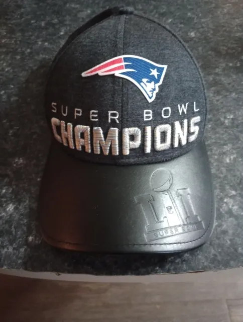 *NWT* NEW ENGLAND PATRIOTS Super Bowl LI (51) CHAMPIONS New Era Adjustable Hat