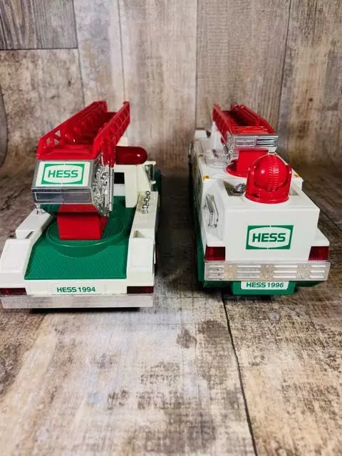 Hess Ladder Trucks Set of 2 1994 1996 All Lights Sounds Work Free Shipping 3