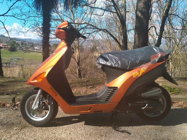 SCOOTER VINTAGE ATALA BYTE 50cc - NUOVO DI ESPOSIZIONE KM 0 - ANNO 2000