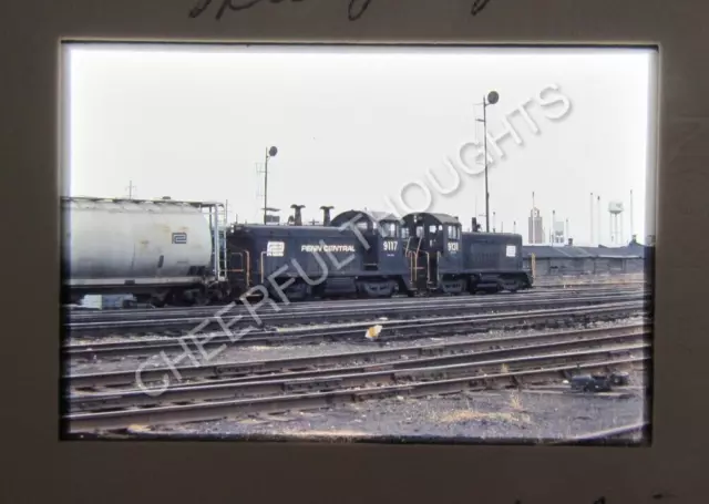 Original '76 Ektachrome Slide PC Penn Central 9117-9131 SW9 Piqua, OH  36K33