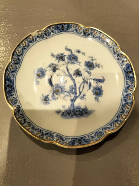 Joli petit Vide poche en porcelaine  HAVILAND Motif floral bleu avec filet or.