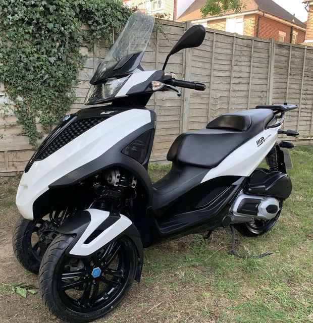 Bike Piaggio Mp3 300 Yourban Lt Akrapovic Slip On Line