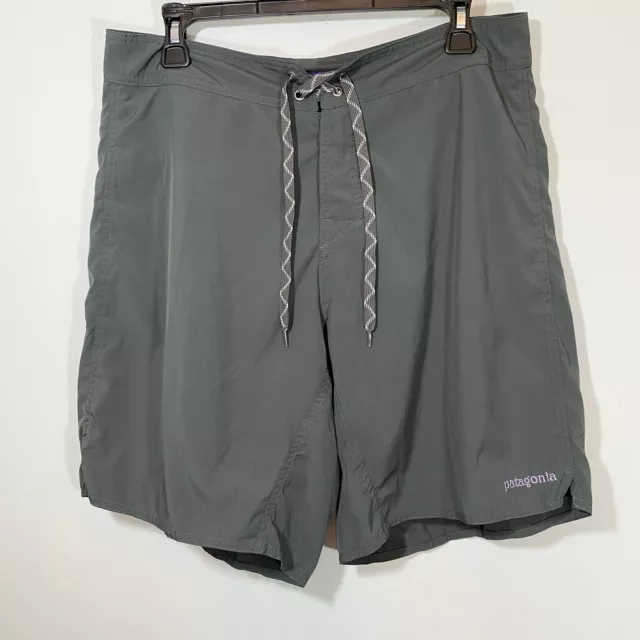 Patagonia Mens Gray Swim Trunks Board Shorts 18” Size 33