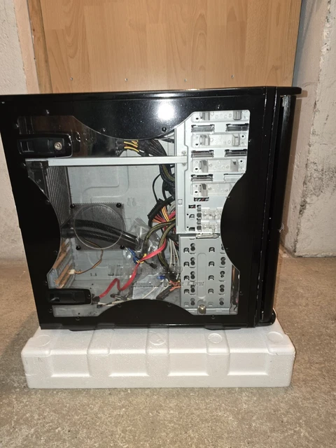 Thermaltake Soprano dx PC Gehäuse Inkl. Wasserkühlung Netzteil Power Panel