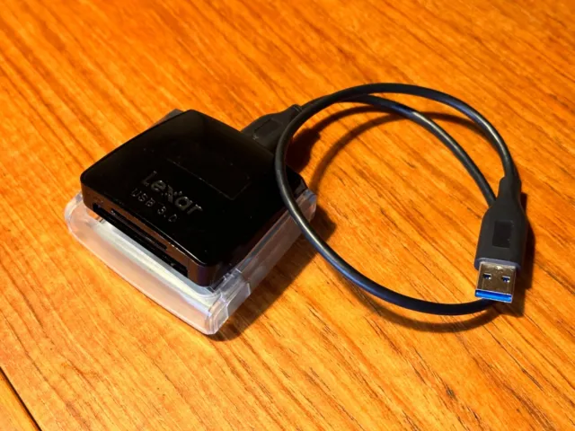 Lector de tarjetas de memoria Lexar Professional USB 3.0 de doble ranura para CF y SD