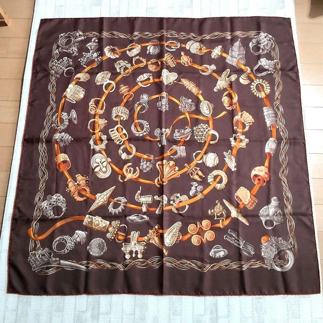 HERMES Carre 90 Ring Pattern Silk Scarf F/S