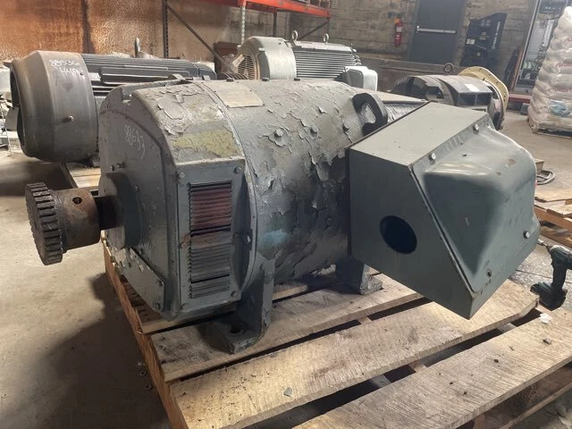 300 HP WER DC Electric Motor 1800 RPM Fr 506AT DPFVBB 500 V EOK