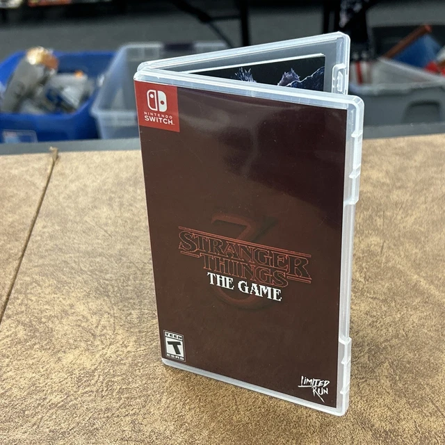 Switch Stranger Things STRANGER THINGS 3: The Game (Nintendo Switch, 2020) CIB avec livre d ...