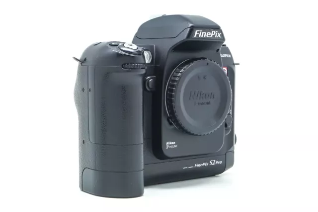 Fujifilm FinePix S2Pro 6.2MP Nikon F Mount Digital Camera Body