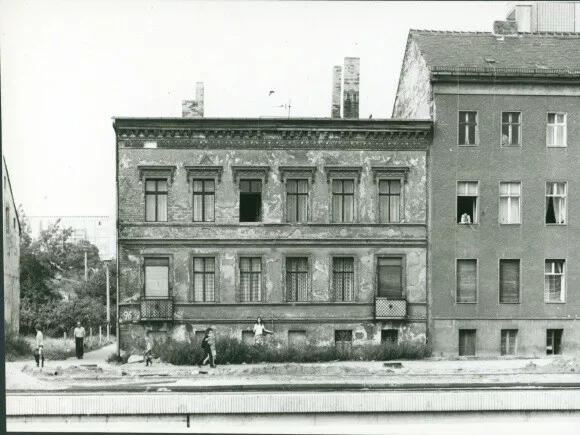 Foto Berlin Lichtenberg Alt Friedrichsfelde, Straße der Befreiung... - 10560635