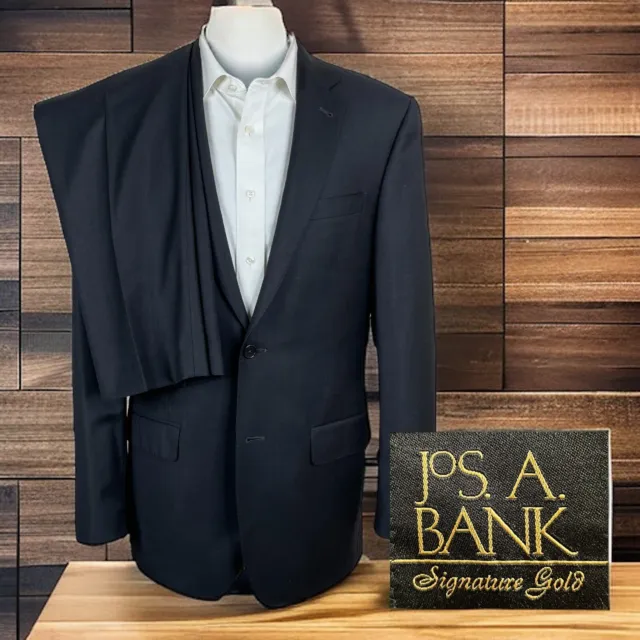 Jos A Bank Signature Gold 2 Piece Suit Mens 40L 30x33 Solid Dark Gray