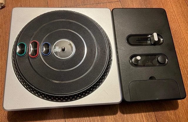 DJ Hero + platine pour PS3 - Autre accessoire gaming DJ Hero + platine pour PS3 - Autre accessoire gaming
