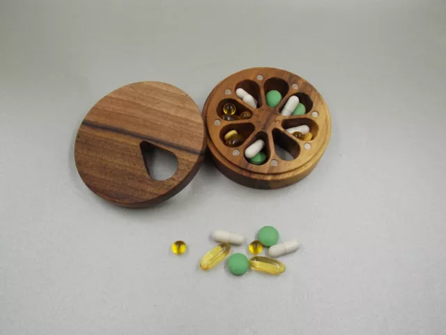 Pill Box 7 Day/Pill Organize/ Pill Case/Portable mini round travel pill box