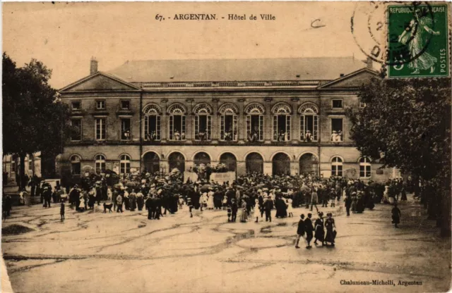 CPA ARGENTAN - Hotel de Ville (435320)