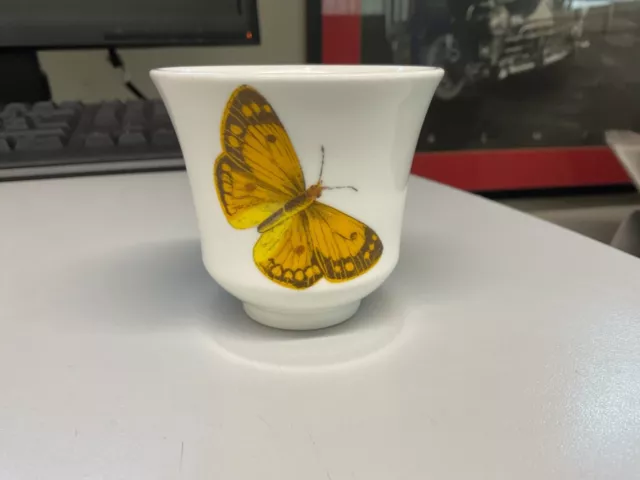 Portmeirion small pot yellow butterfly floral  3in tall 3in  top 1.5in bottom