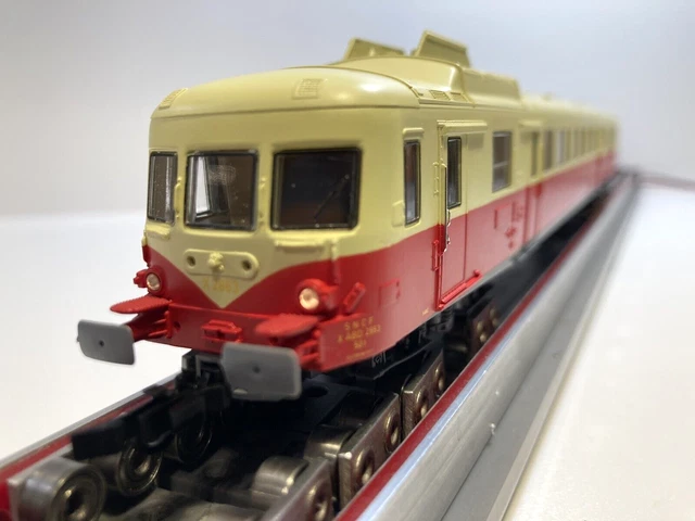 ROCO autorail SNCF X2800 neuve avec OVP Faire offre (Neuf avec