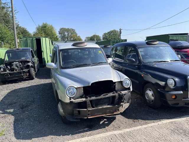 * 2009 Lti London Taxi Tx4 Auto Breaking For Spare Parts, All Parts Available *