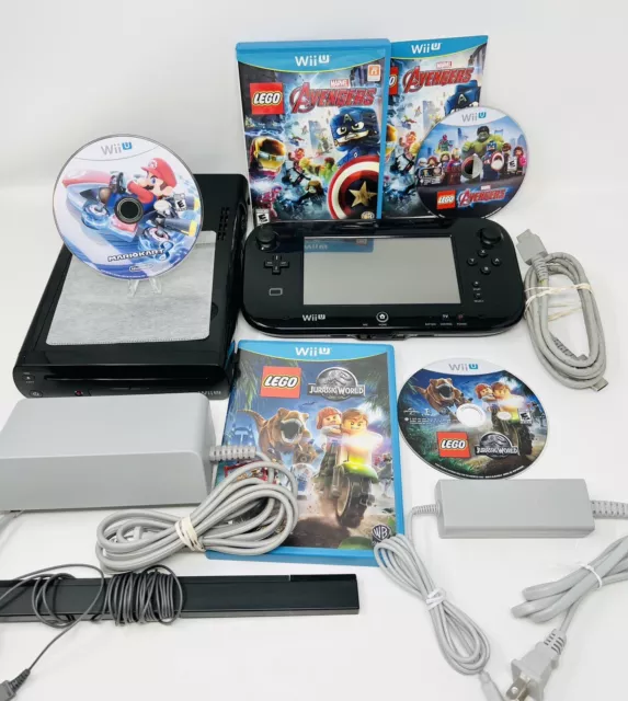 Nintendo Wii U Deluxe Set: Super Mario 3D World and Nintendo Land Bundle -  Black 32 GB