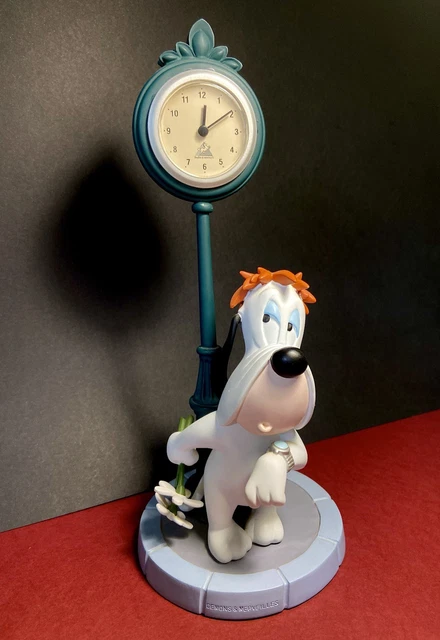 Pin's, Tex Avery, Démons & Merveilles, Droopy timide