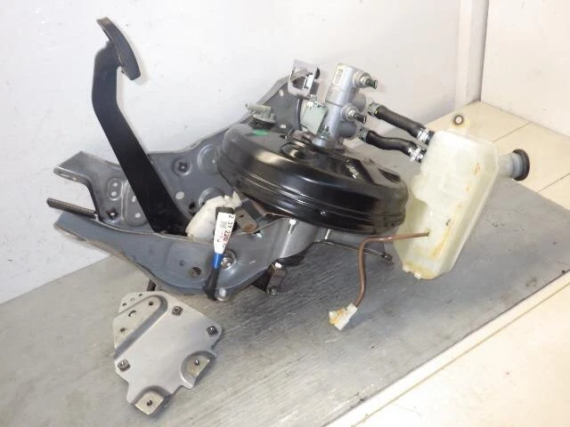 TOYOTA Dyna 2015 Cilindro master freno 4720737151 [usato] [PA54687543]