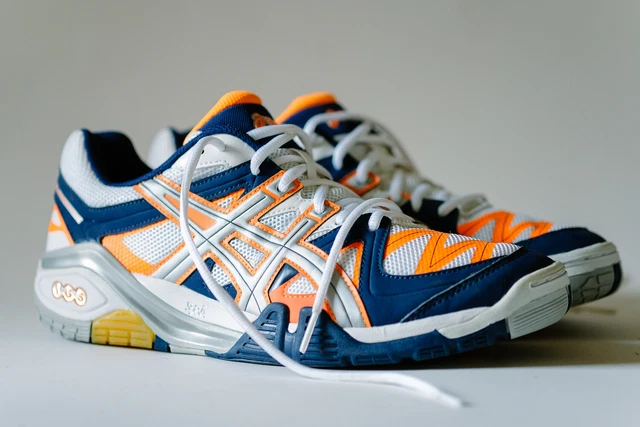 Asics progressive store