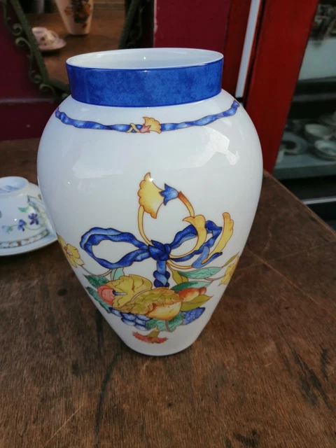Vase Bernardaud Borghese Bleu – Porcelaine De Limoges