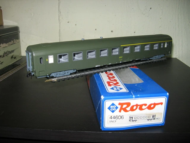 Voiture De Train Roco UIC 1cl A9 EP IV SNCF - HO - Neuf - Réf 45211
