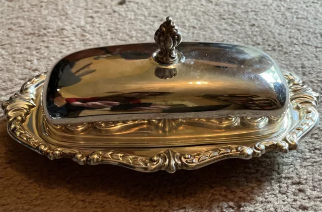 Vintage SHERIDAN Silver Plated Butter Dish with Lid & Glass Insert