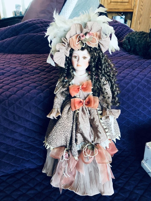 DUCK HOUSE HEIRLOOM PORCELAIN DOLL 'ANGIE' with COA & ORIGINAL BOX-19"T
