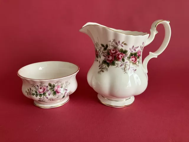 Royal Albert Milk Jug & Sugar Bowl - Lavender Rose