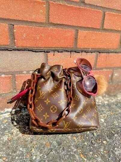 louis vuitton noe pouch