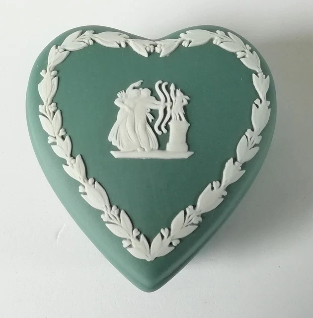 Wedgwood Jasperware blaugrün Schmuck Box The Archers